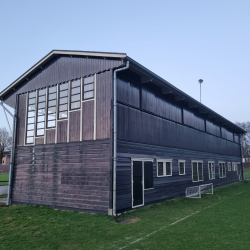Oude houten tribune Heracles uit de Bornsestraat - Stadionkoorts