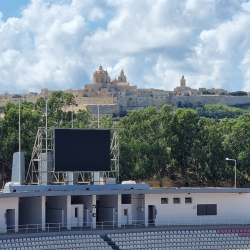 Stadionkoorts groundhopping - Ta' Qalistadion - Nationale stadion Malta 