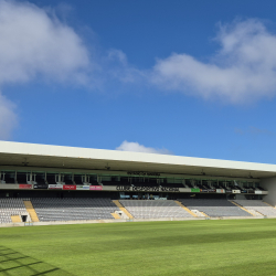 Stadionkoorts groundhopping - Estádio da Madeira van CD National