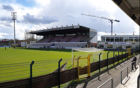 Forestiers stadion - KRC Harelbeke - Stadionkoorts