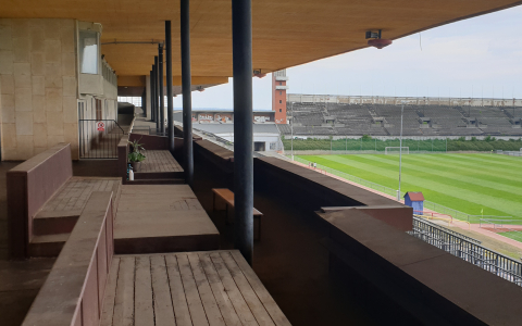 Het Strahovstadion -Stadionkoorts Groundhopping - Peter Dekker