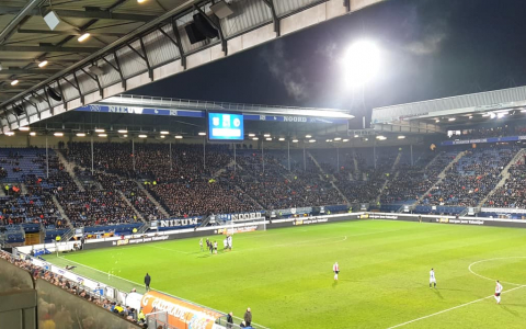 Stadionkoorts Abe Lenstra Stadion Peter Dekker