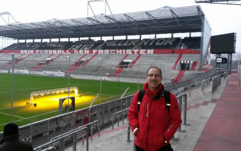 Stadion Millerntor - FC Sankt Pauli - Stadionkoorts Groundhopping